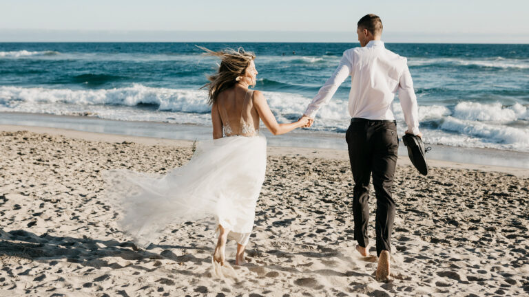 GI-1181856128-Beach-Wedding-1920x1080
